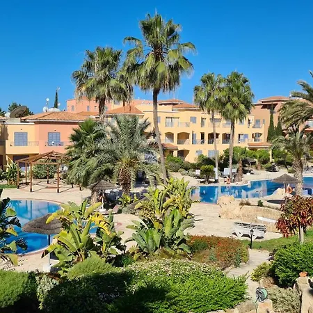 Sunny Limnaria Gardens 2 Bedroom Apartament